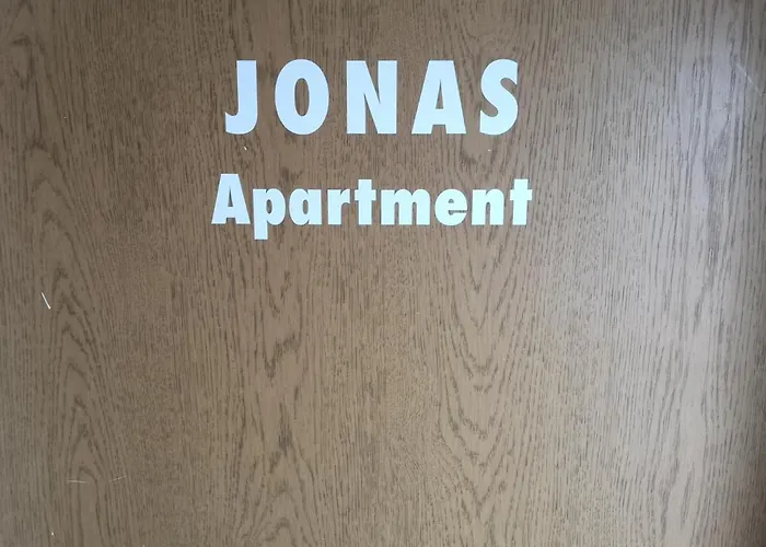 شقة Jonas